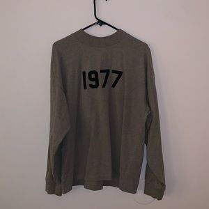 Fear of God Essentials Longsleeve